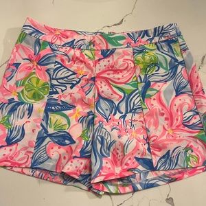 Lilly Pulitzer- Size 6 Shorts